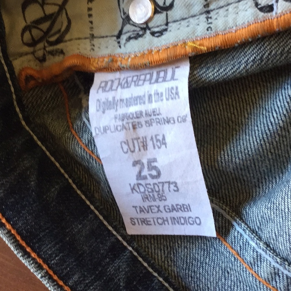 Rock & Republic Distressed embellished Denim sz 25 NWT​ - Picture 5 of 6